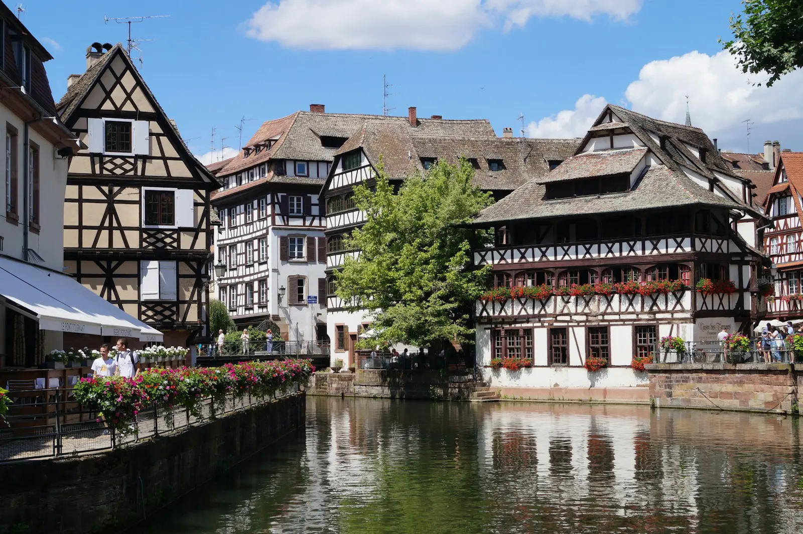 Conciergerie Airbnb Clermont-Ferrand — Chamalières · Royat Chamalières · Royat — Clermont-Ferrand